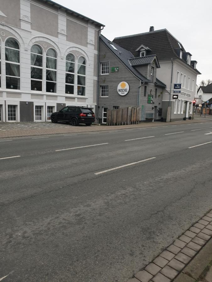 Victory Guesthouse - Handwerker Pension Bielefeld Exterior photo